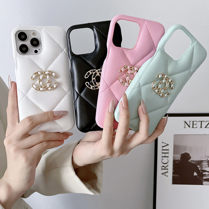 chanel スマホケース iPhone 13プロマックス