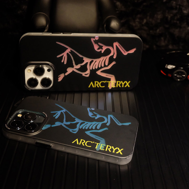 Arcteryx アークテリクス iphone 15 ultra 