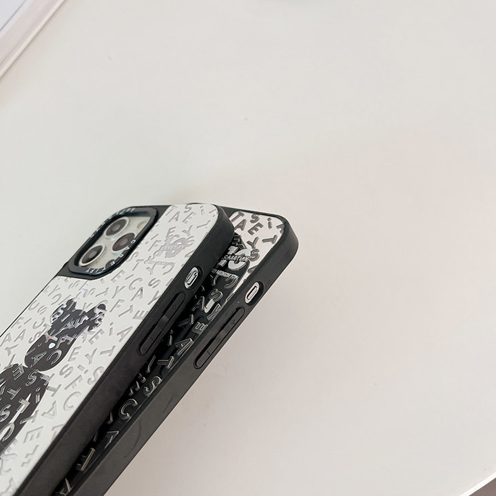 ハイブランド ケース iphone15 ultra bearbrick ベアブリック 