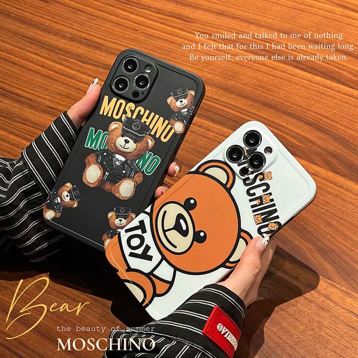 moschino風 スマホケース iphone 15plus 
